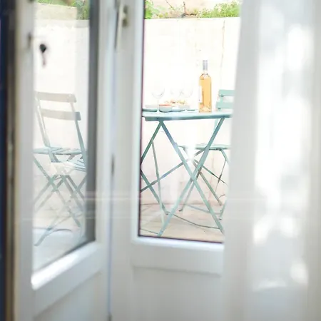 Bed & Breakfast Malot 34